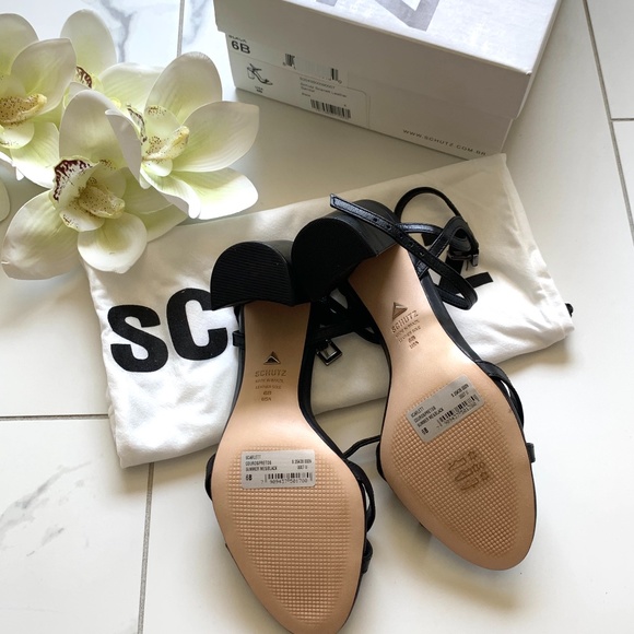 SCHUTZ | Scarlett Leather Sandal - Picture 3 of 8